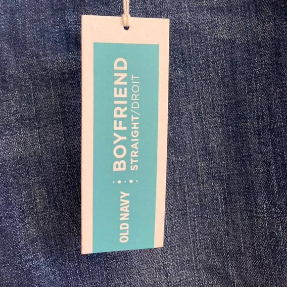Old Navy Boyfriend Jeans NWT - Picture 8 of 10